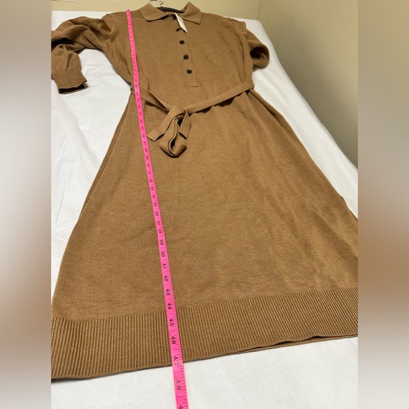 Nwt: Banana Republic BUTTONED MIDI SWEATER DRESS🌻 - Picture 6 of 11